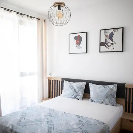 Апартаменты Blue Eye Mamaia Nord