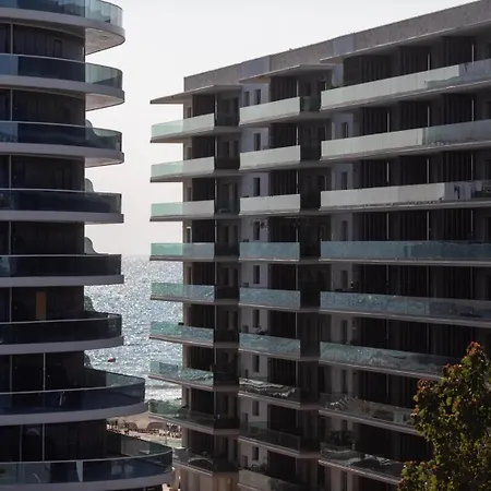 Апартаменты Blue Eye Mamaia Nord